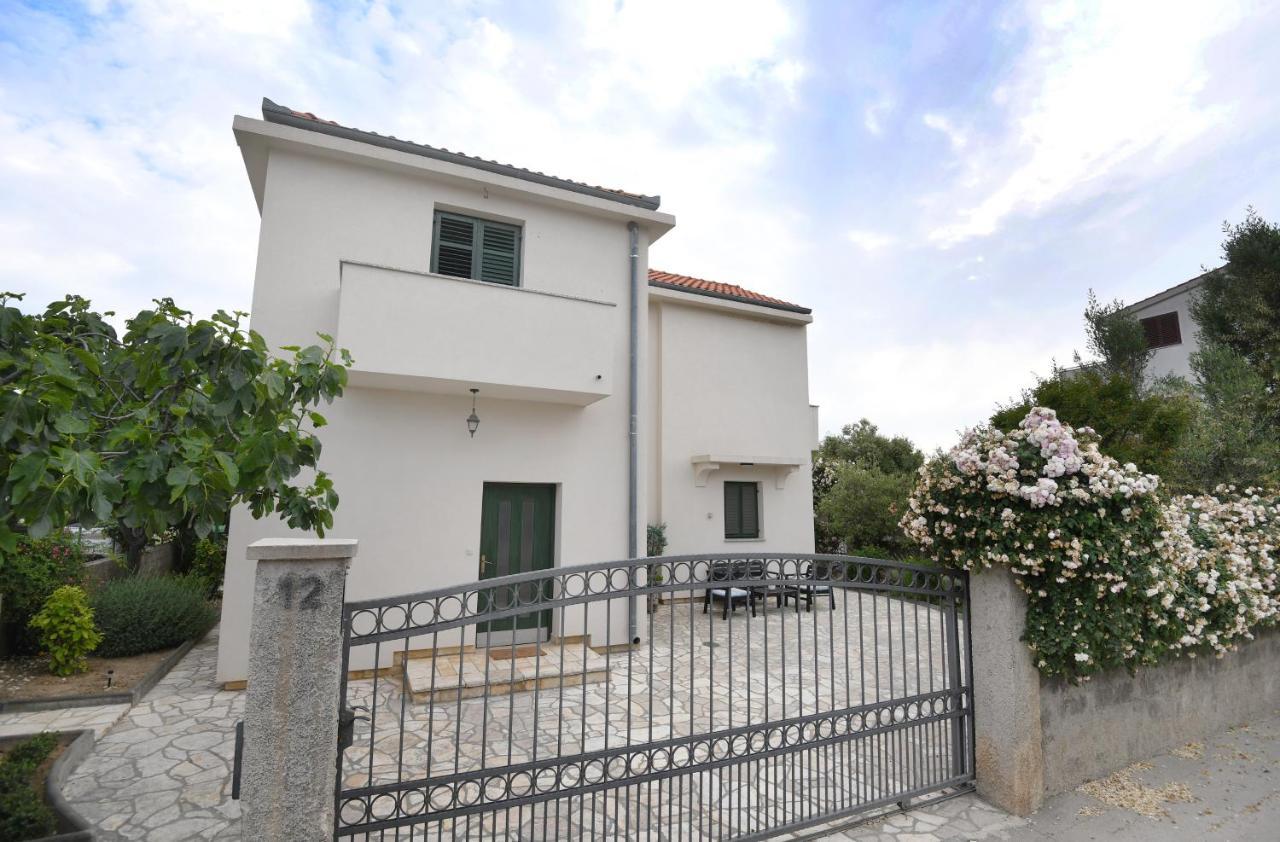 Rose Apartament *